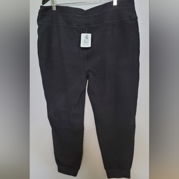NWT Boutique Cozy Plus Size Black Jogger Pants - Picture 2 of 4